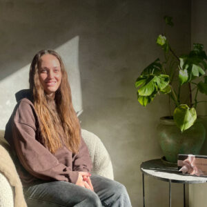Louise Fuhlendorff - Kosmetisk Klinik Gel Lak negle hos Malou